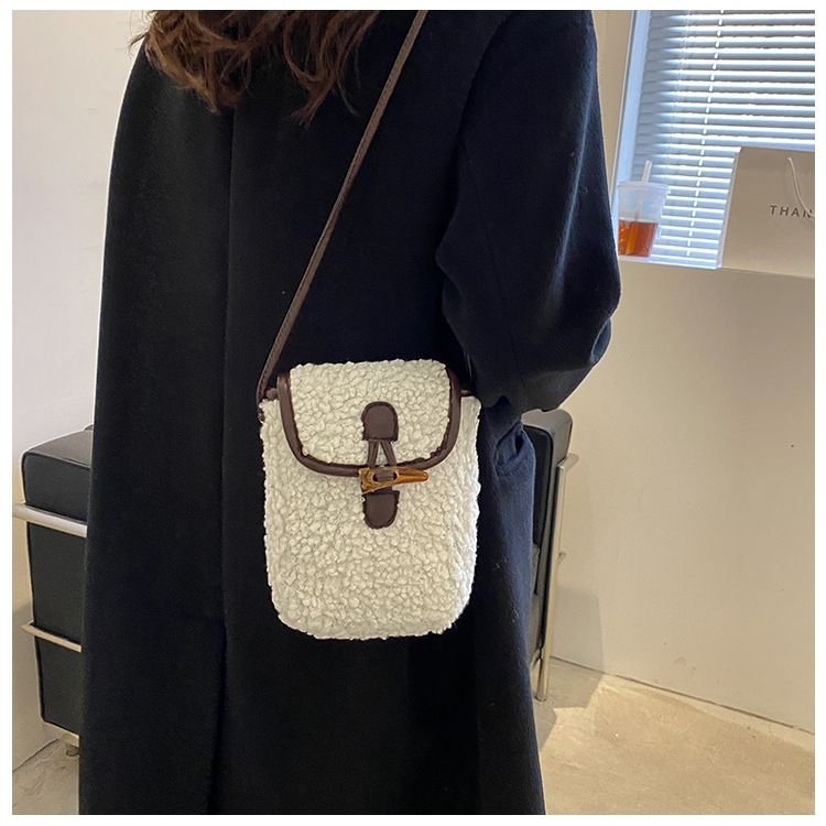 Autumn Winter Women Fashion Cute Lamb Plush Crossbody Phone Bag