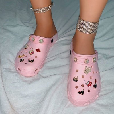 Women Fashion Rhinestone Floral Muffin Hole Slippers