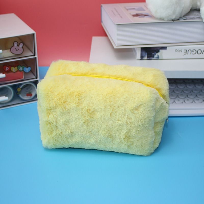 Women Cute Large Capacity Portable Plush Toiletry Storage Cosmetic Bag