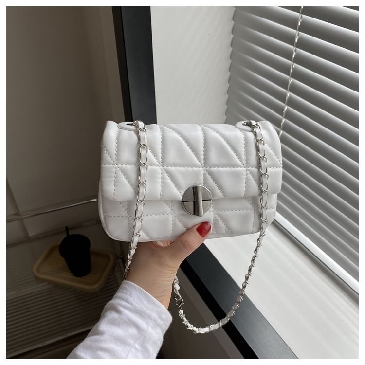 Women Fashion Solid Color Diamond Flap Square Chain Crossbody Bag